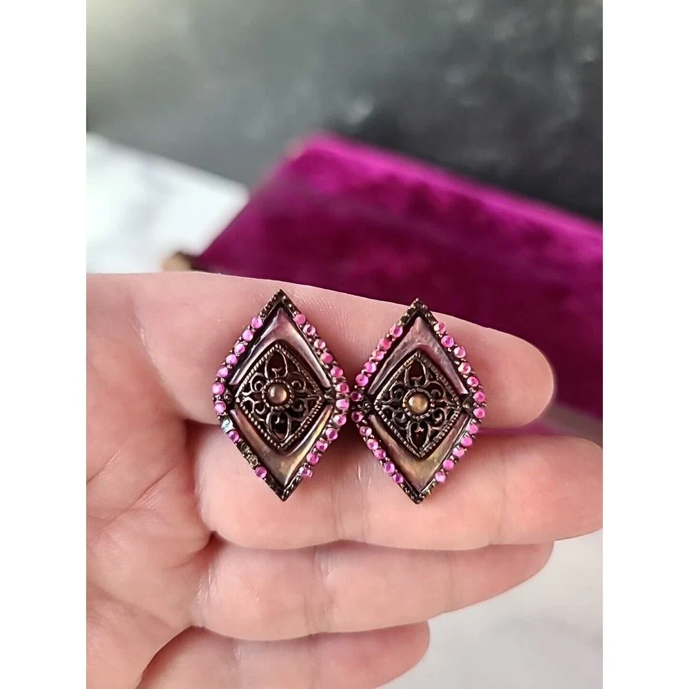 Vintage Filigree Clip-on Earrings